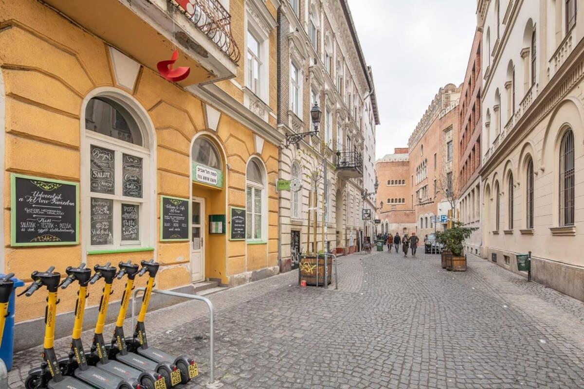 Extreme Central - Modern Mini Studio Budapest Ngoại thất bức ảnh
