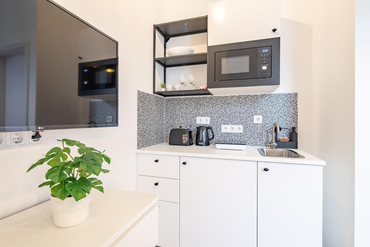 Extreme Central - Modern Mini Studio Budapest Ngoại thất bức ảnh