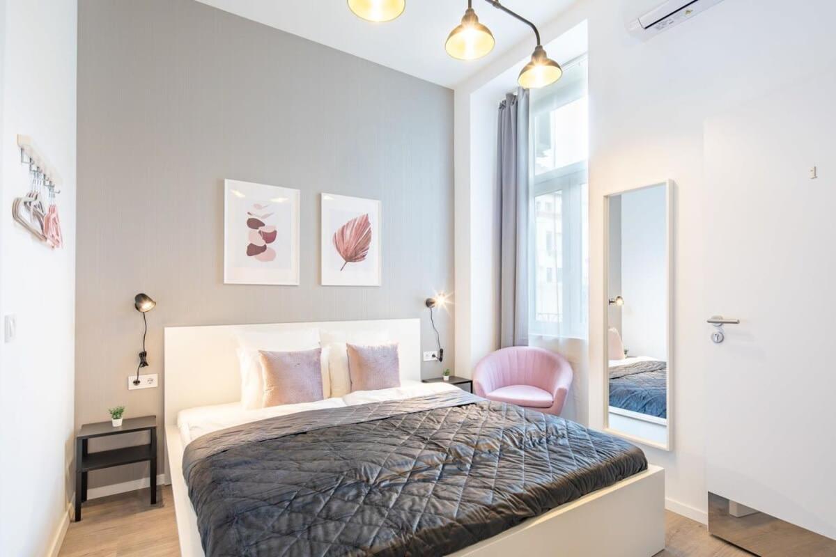 Extreme Central - Modern Mini Studio Budapest Ngoại thất bức ảnh