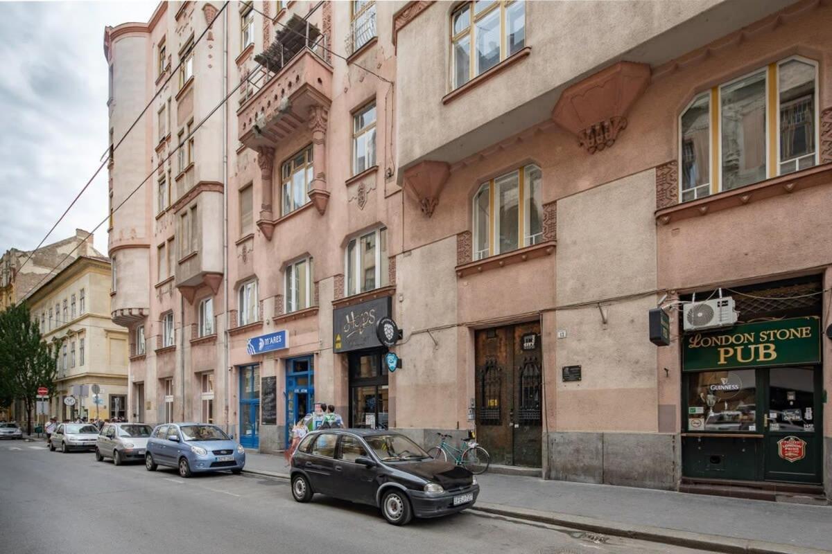 Extreme Central - Modern Mini Studio Budapest Ngoại thất bức ảnh